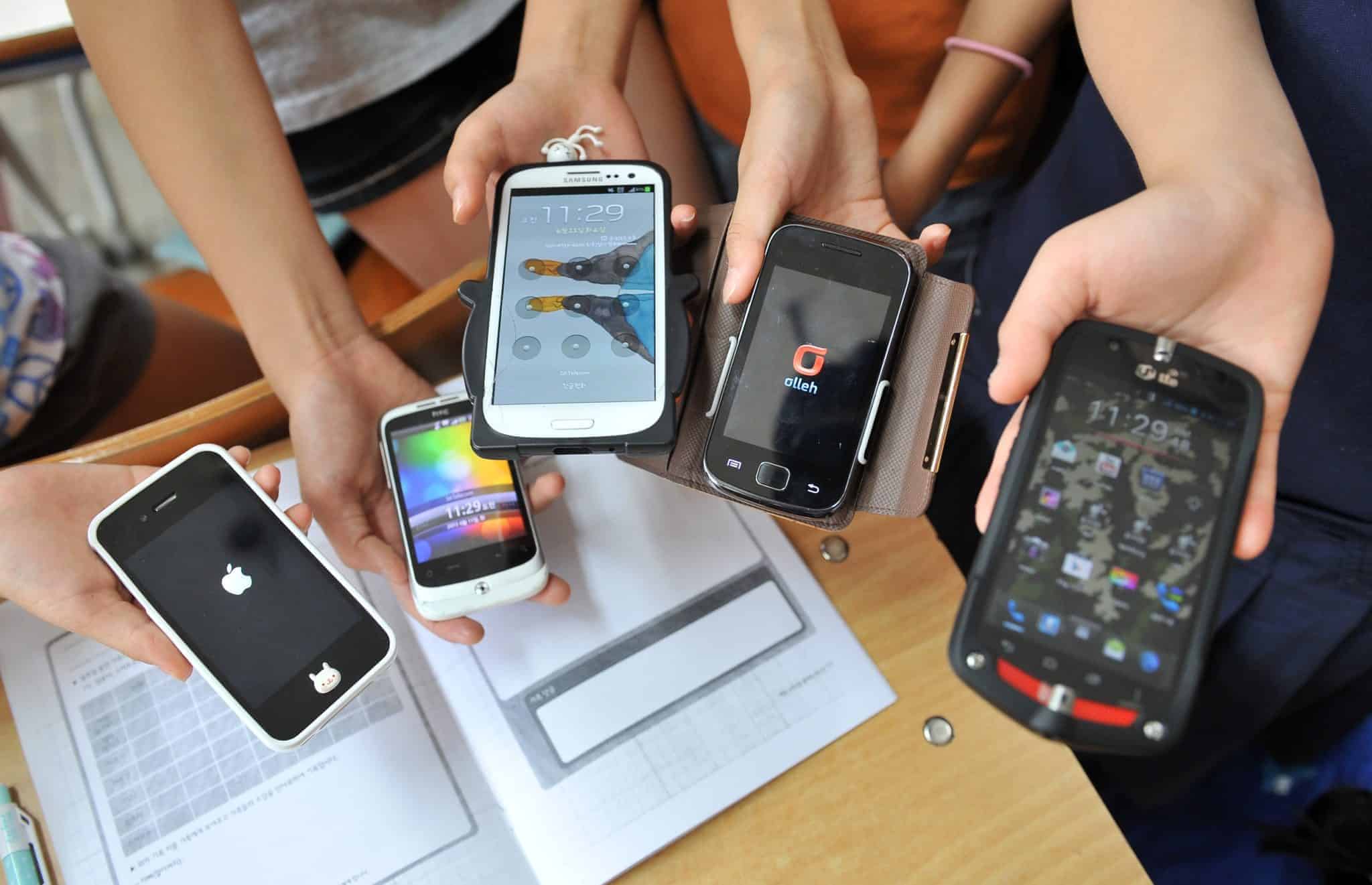 Smartphone In Classe Anche Per I Docenti Tech Hardware